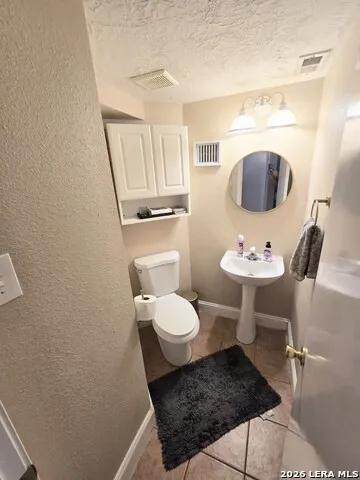 8419 BRANCH HOLLOW DR Universal City, TX 78148