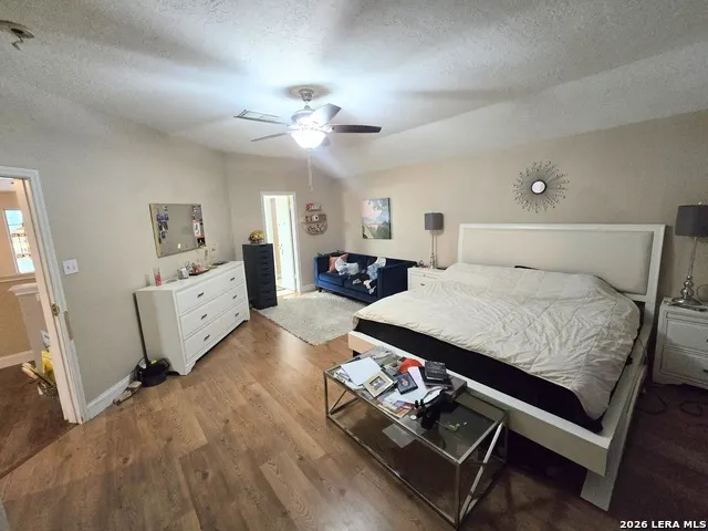 8419 BRANCH HOLLOW DR Universal City, TX 78148
