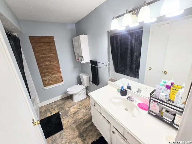 8419 BRANCH HOLLOW DR Universal City, TX 78148