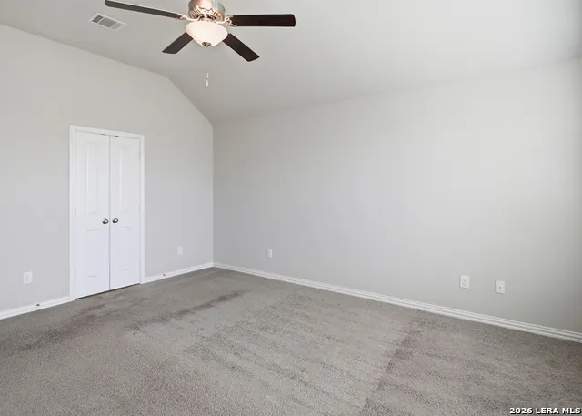 253 Holland Park Schertz, TX 78108