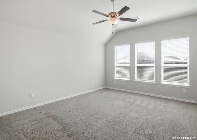 253 Holland Park Schertz, TX 78108