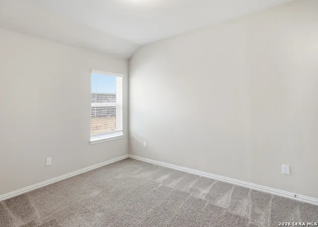 253 Holland Park Schertz, TX 78108