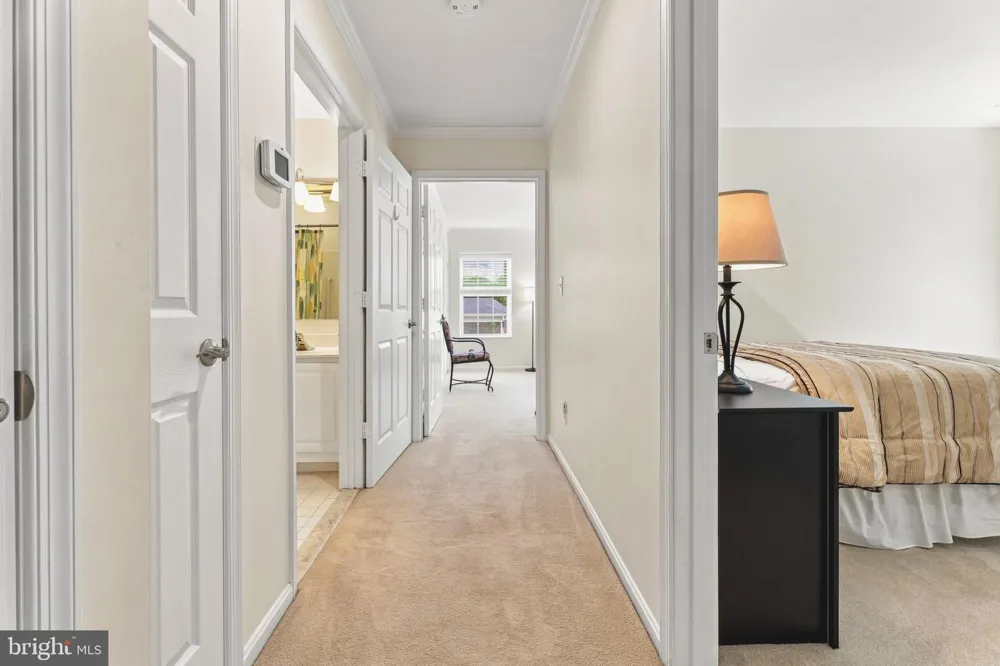 12105 TULLAMORE #402 Timonium, MD 21093