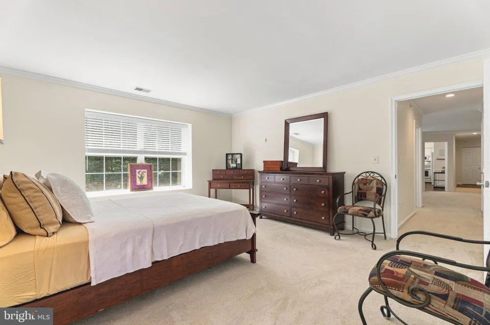 12105 TULLAMORE #402 Timonium, MD 21093