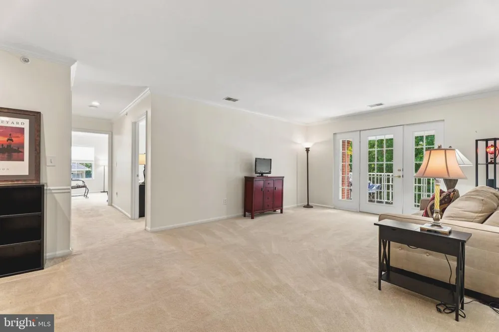 12105 TULLAMORE #402 Timonium, MD 21093