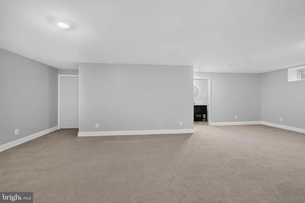 1205 POTOMAC VIEW PARKWAY Brunswick, MD 21716