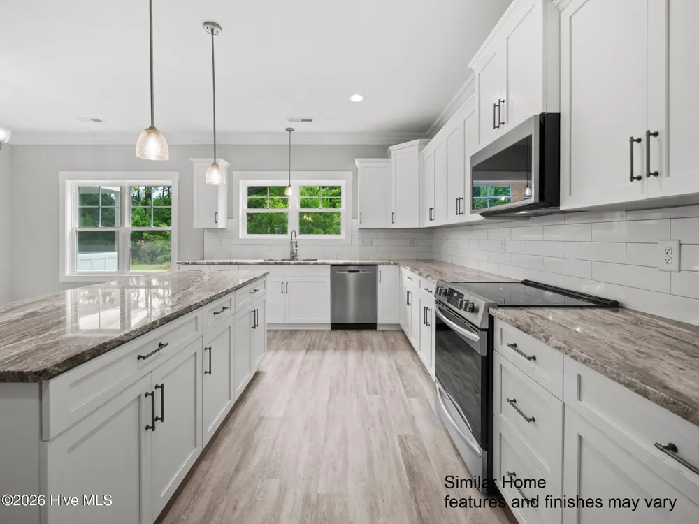 311 Delta Court Jacksonville, NC 28546