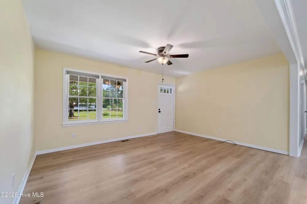 171 Trott Road Richlands, NC 28574