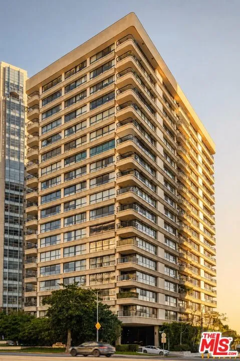 10790 Wilshire Boulevard #1001 Los Angeles, CA 90024