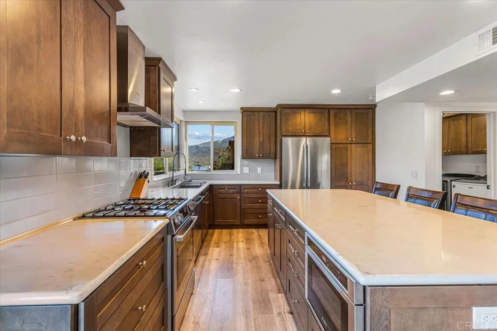 24144 St Helena Court Ramona, CA 92065