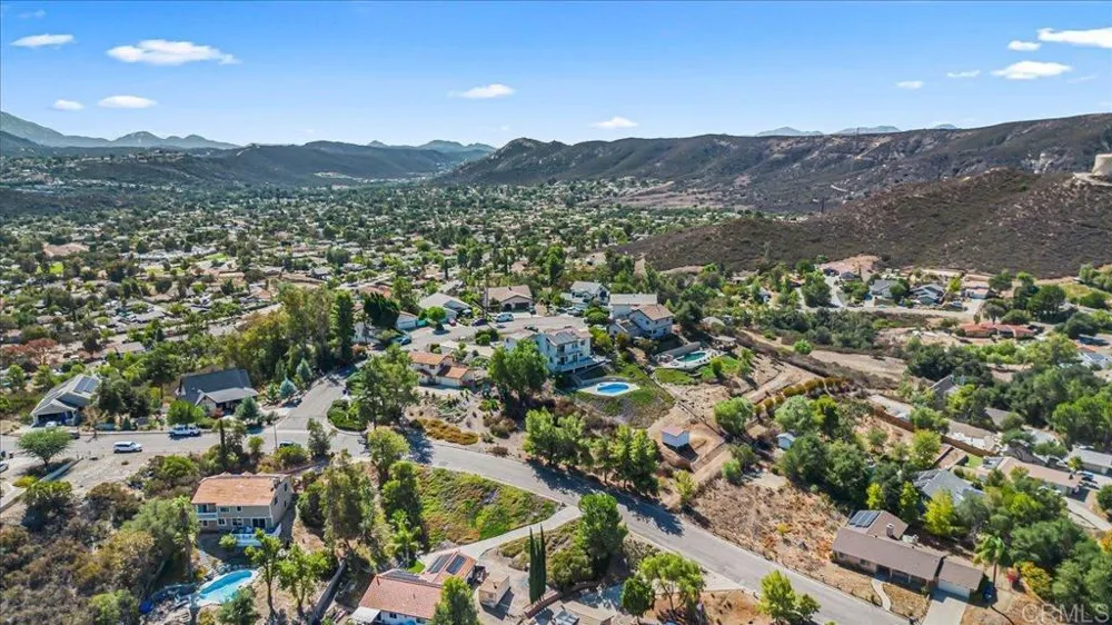 24144 St Helena Court Ramona, CA 92065