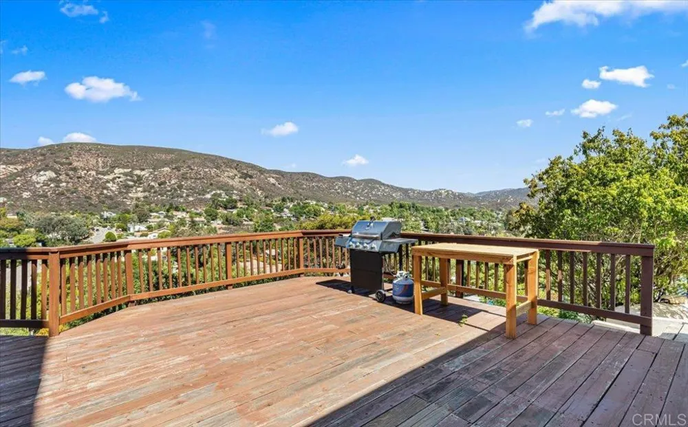 24144 St Helena Court Ramona, CA 92065