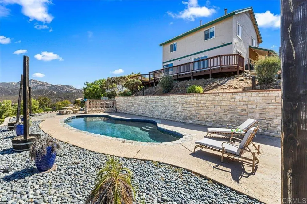 24144 St Helena Court Ramona, CA 92065
