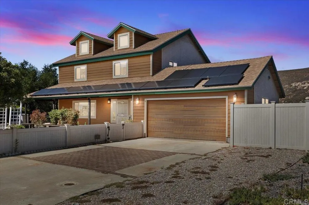 24144 St Helena Court Ramona, CA 92065