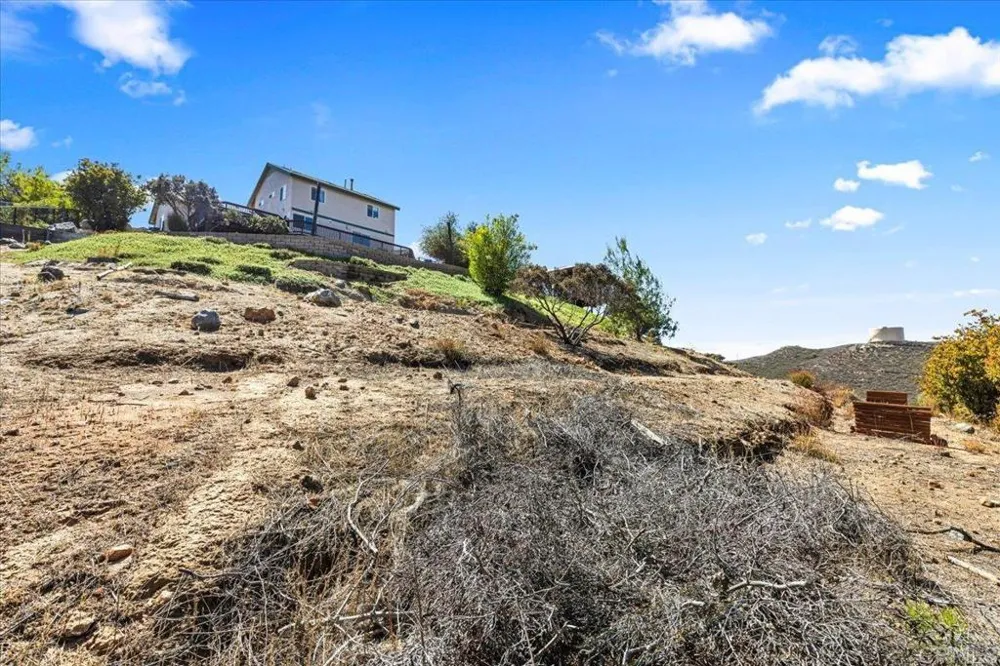 24144 St Helena Court Ramona, CA 92065
