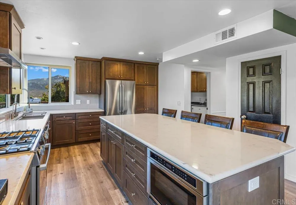 24144 St Helena Court Ramona, CA 92065