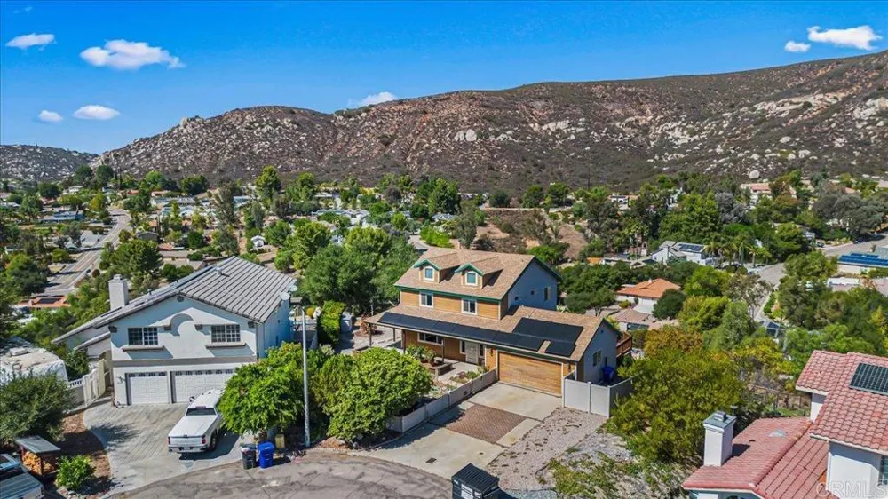 24144 St Helena Court Ramona, CA 92065