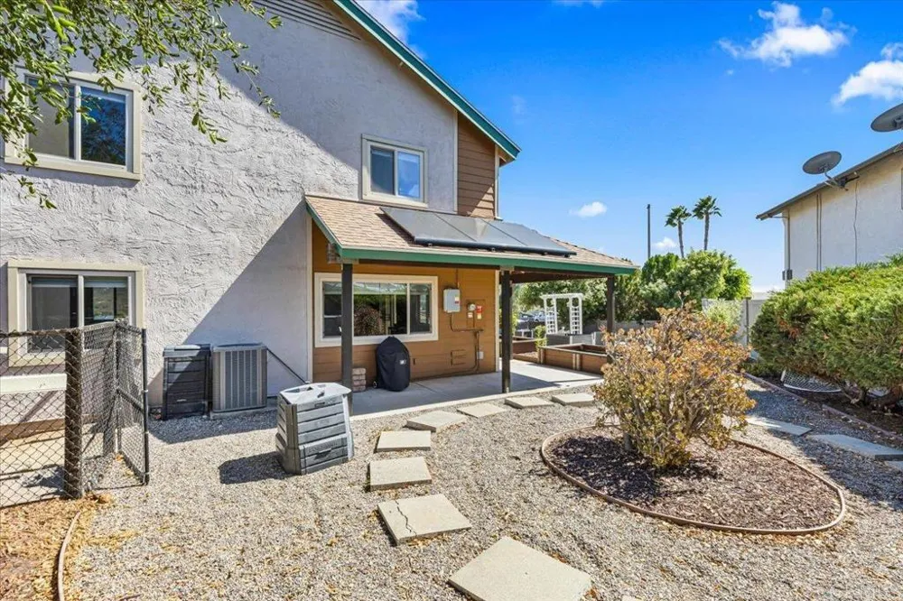 24144 St Helena Court Ramona, CA 92065