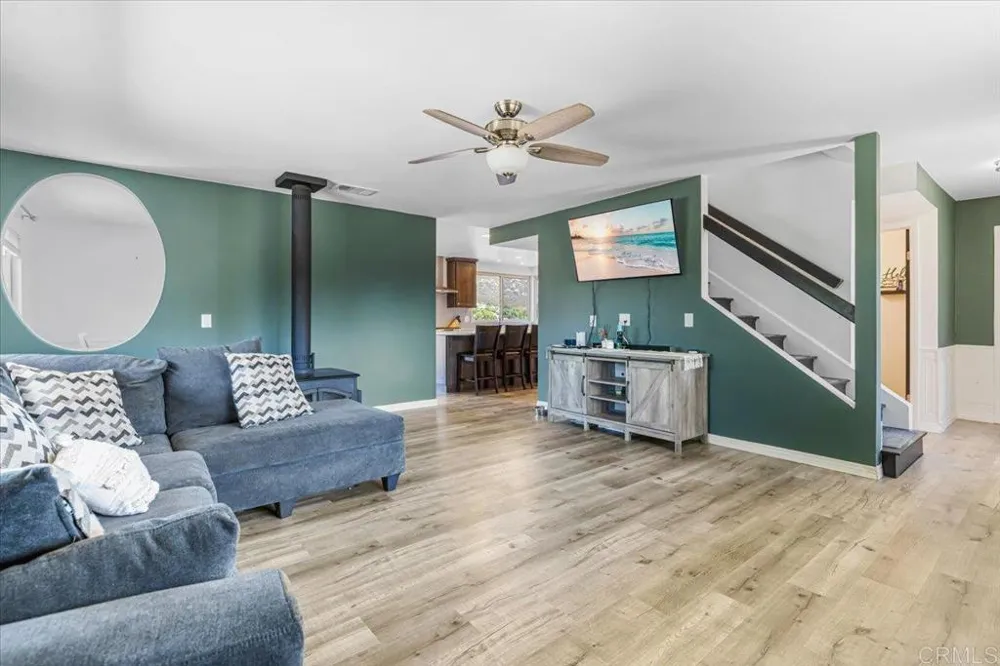 24144 St Helena Court Ramona, CA 92065