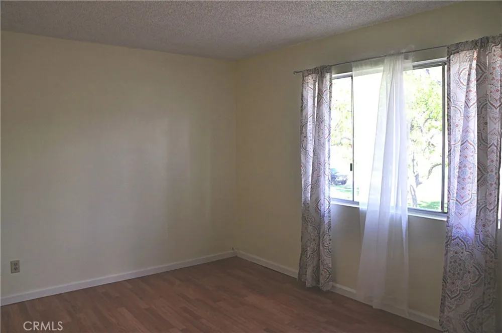 1102 W Calle Del Sol Azusa, CA 91702