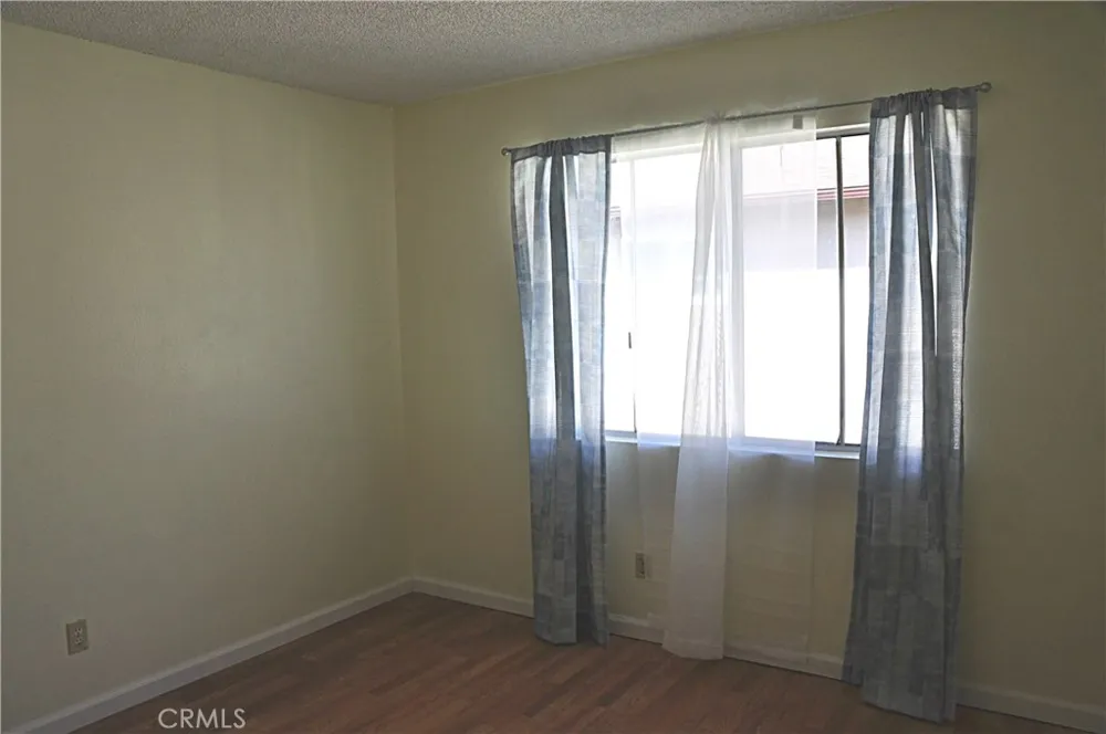 1102 W Calle Del Sol Azusa, CA 91702