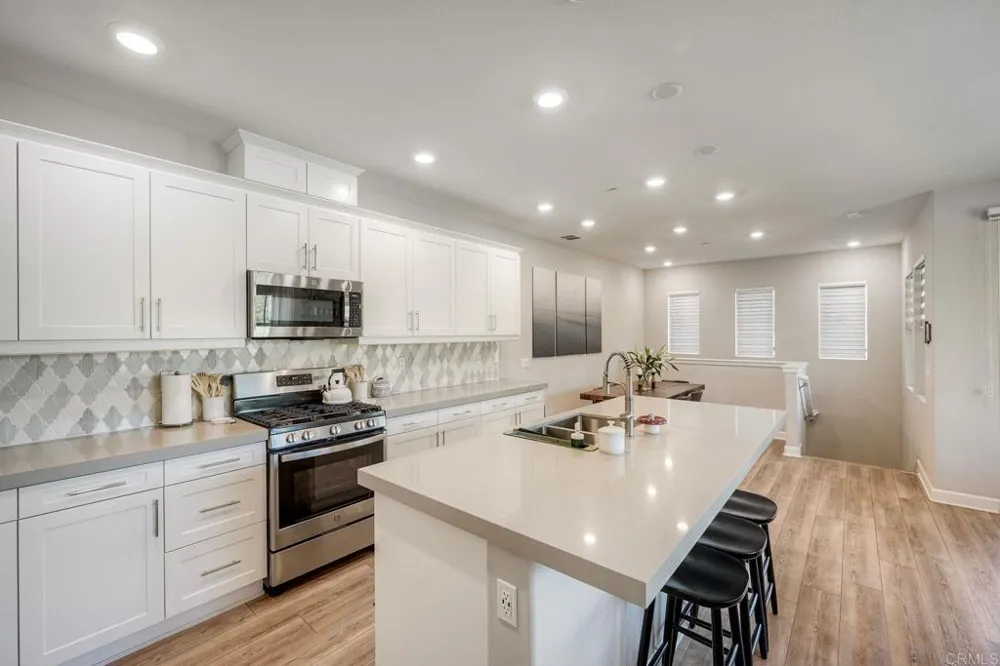 10862 Everly Way San Diego, CA 92129
