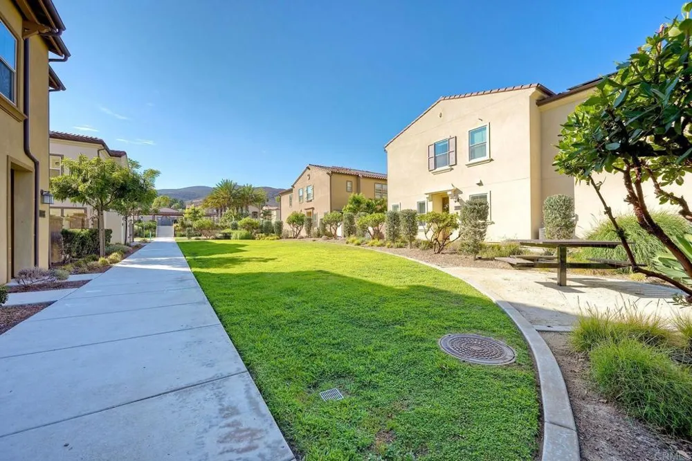 10862 Everly Way San Diego, CA 92129