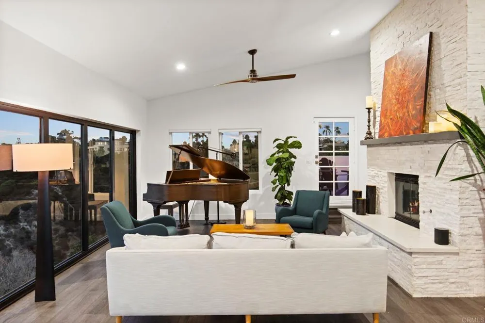 1414 Franciscan Way San Diego, CA 92116