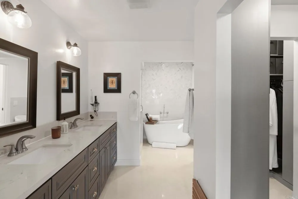 1414 Franciscan Way San Diego, CA 92116