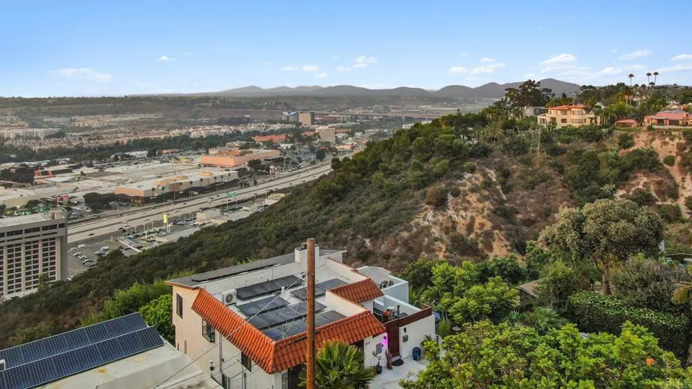 1414 Franciscan Way San Diego, CA 92116