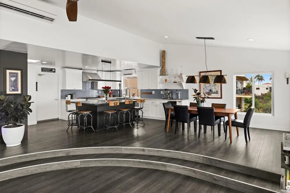 1414 Franciscan Way San Diego, CA 92116