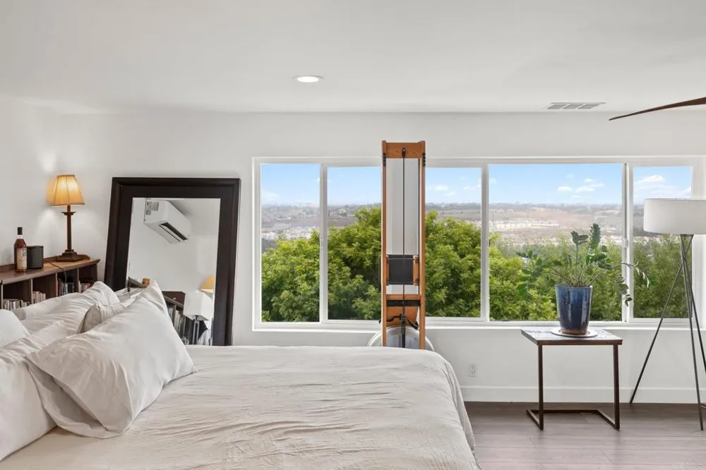 1414 Franciscan Way San Diego, CA 92116