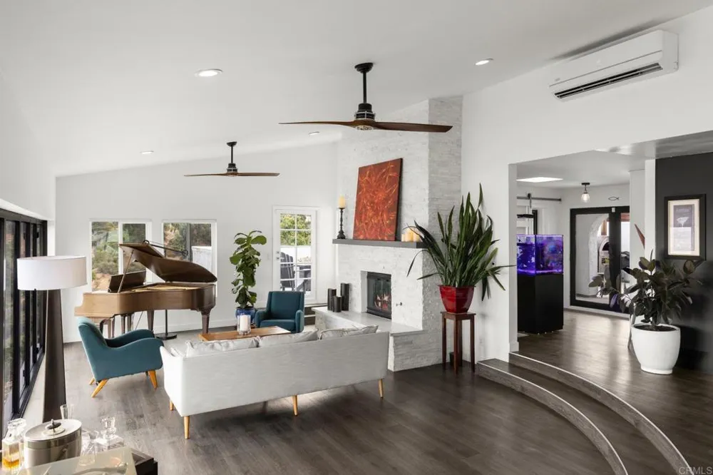 1414 Franciscan Way San Diego, CA 92116