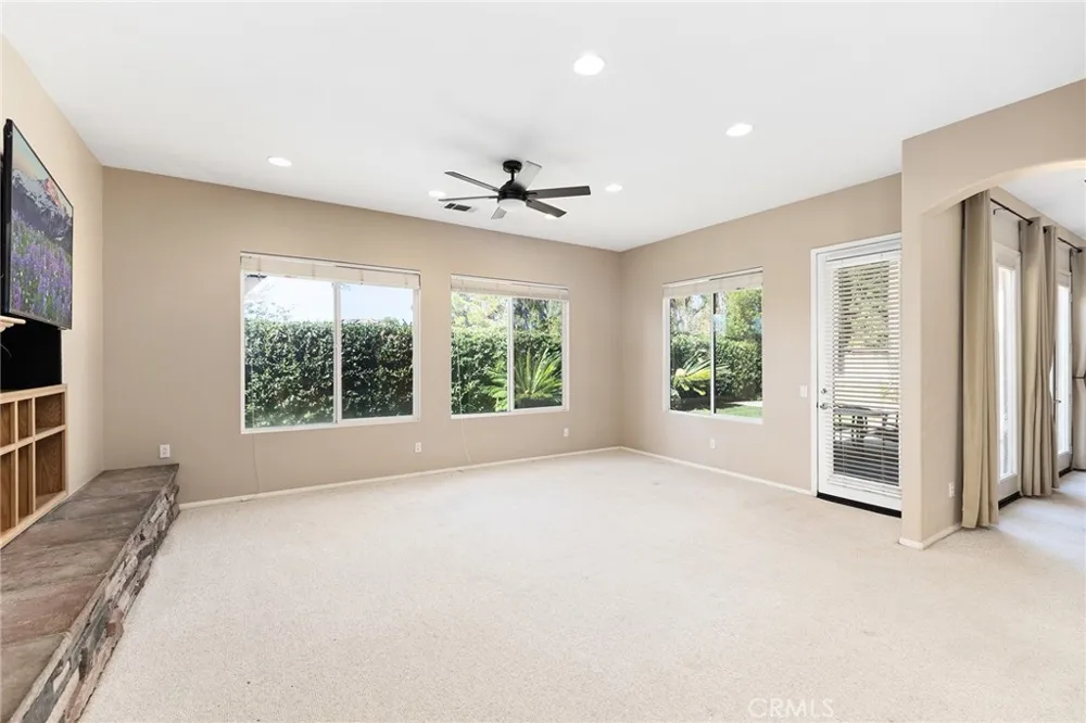 43831 Carentan Temecula, CA 92592