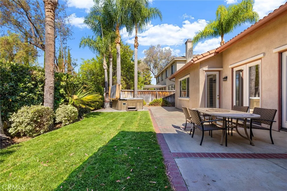 43831 Carentan Temecula, CA 92592