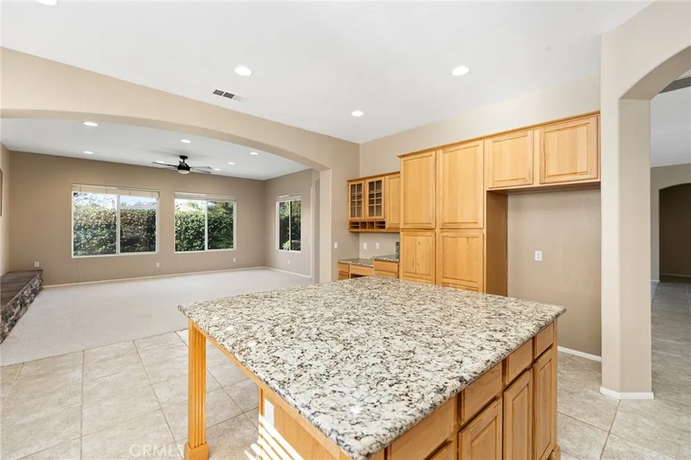 43831 Carentan Temecula, CA 92592