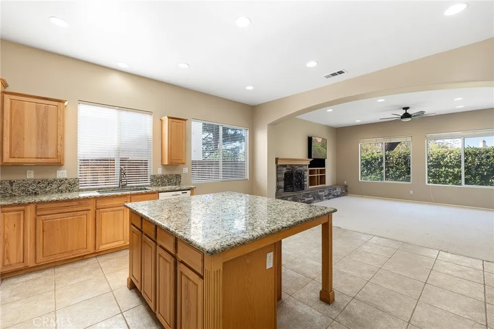 43831 Carentan Temecula, CA 92592