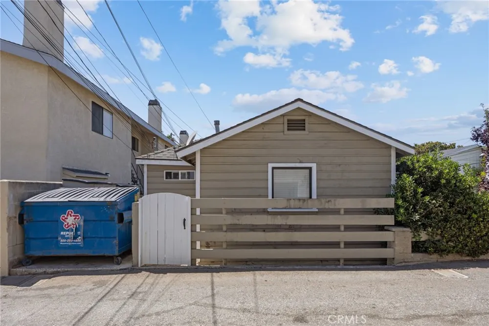 144 Whiting El Segundo, CA 90245