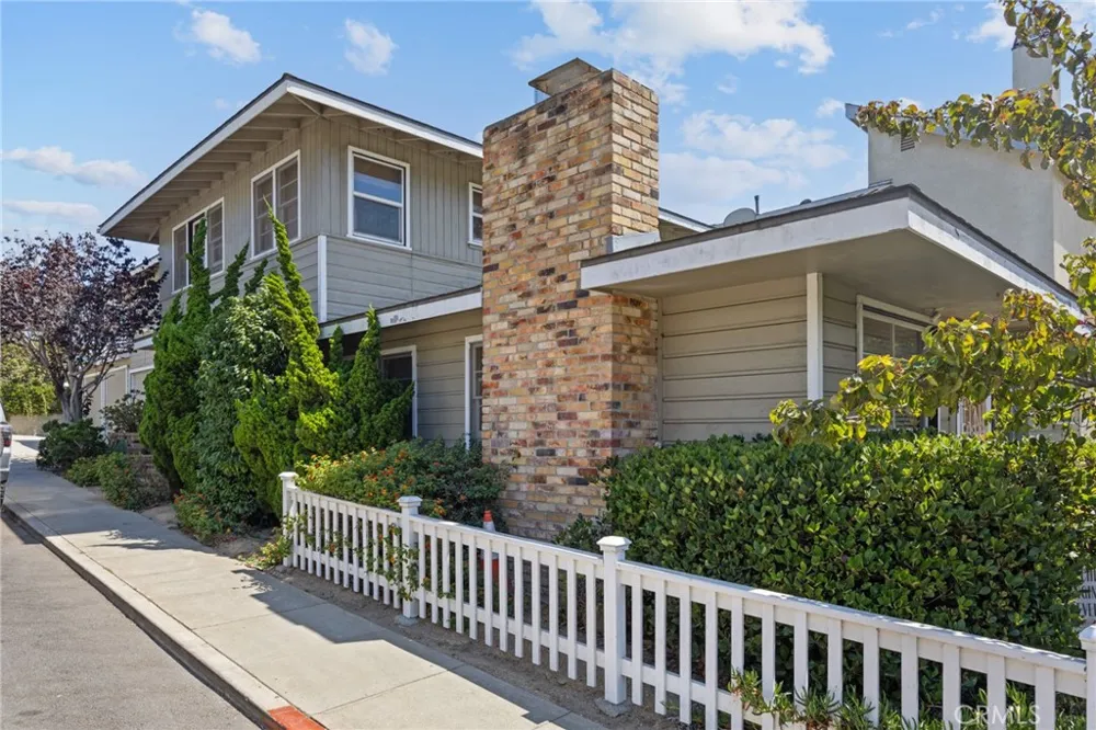 144 Whiting El Segundo, CA 90245