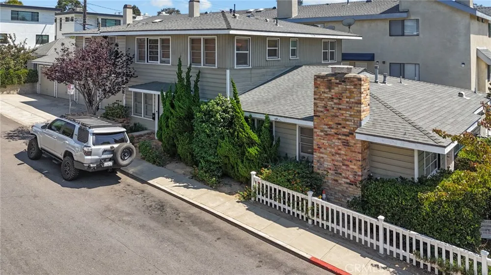 144 Whiting El Segundo, CA 90245