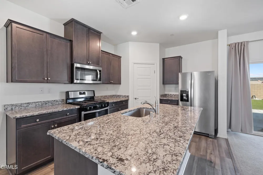 12324 Verano Street Victorville, CA 92392