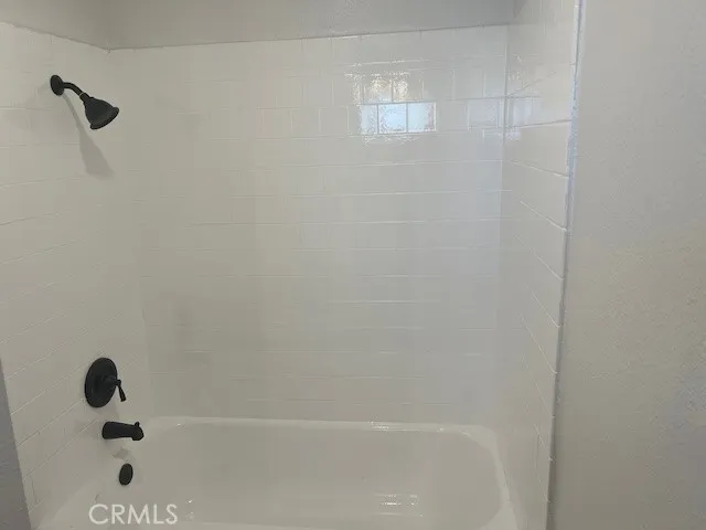 408 W La Veta #A Orange, CA 92866