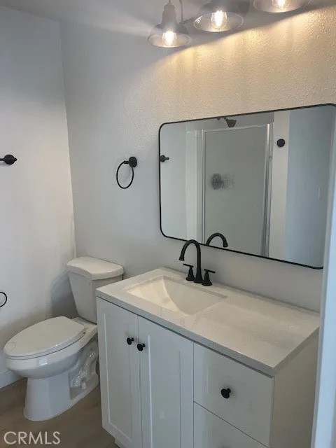 408 W La Veta #A Orange, CA 92866