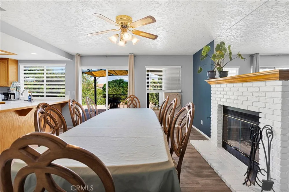 8951 Avocado Hesperia, CA 92345