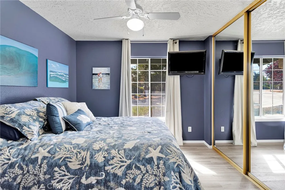 8951 Avocado Hesperia, CA 92345