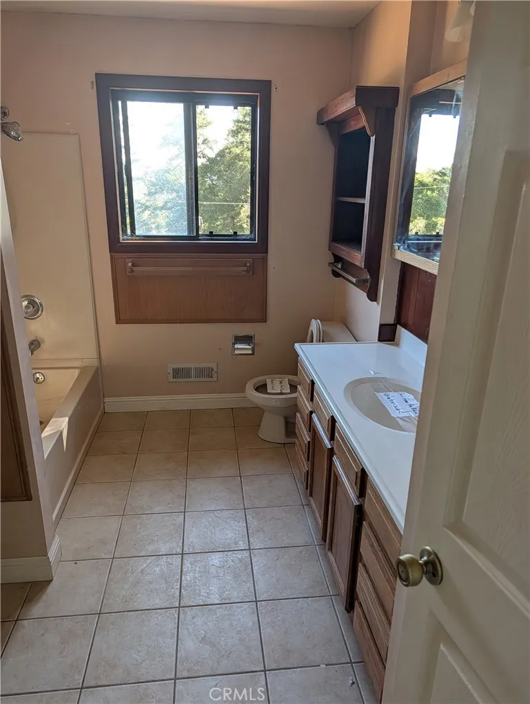 8000 Soda Bay Rd Kelseyville, CA 95451