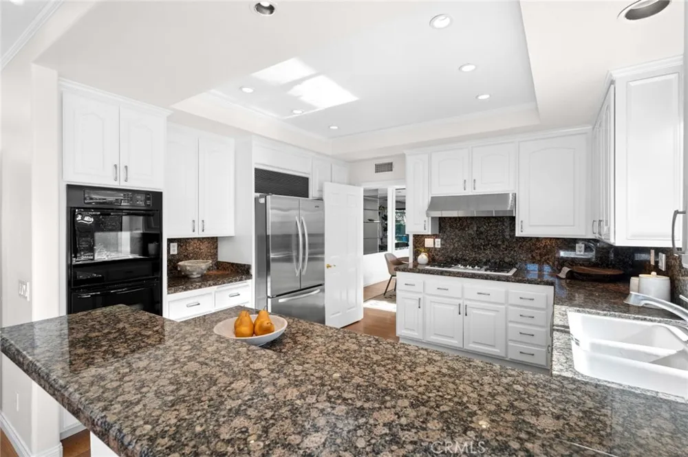 108 Ocean Vista Newport Beach, CA 92660