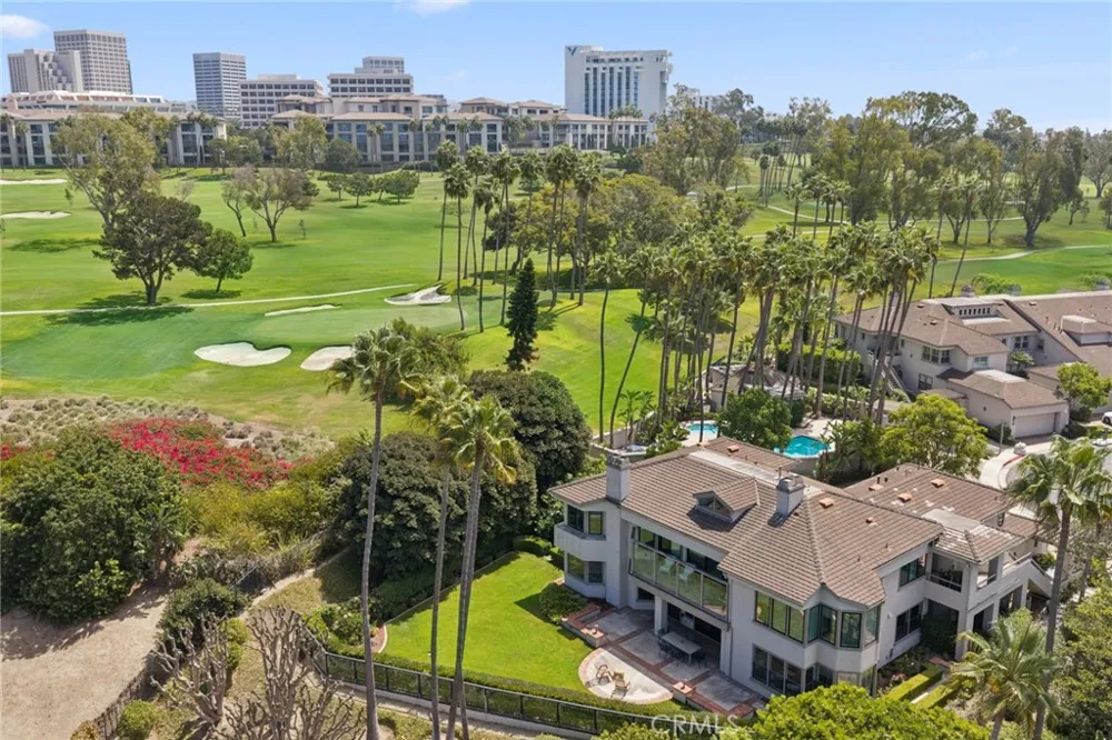 108 Ocean Vista Newport Beach, CA 92660