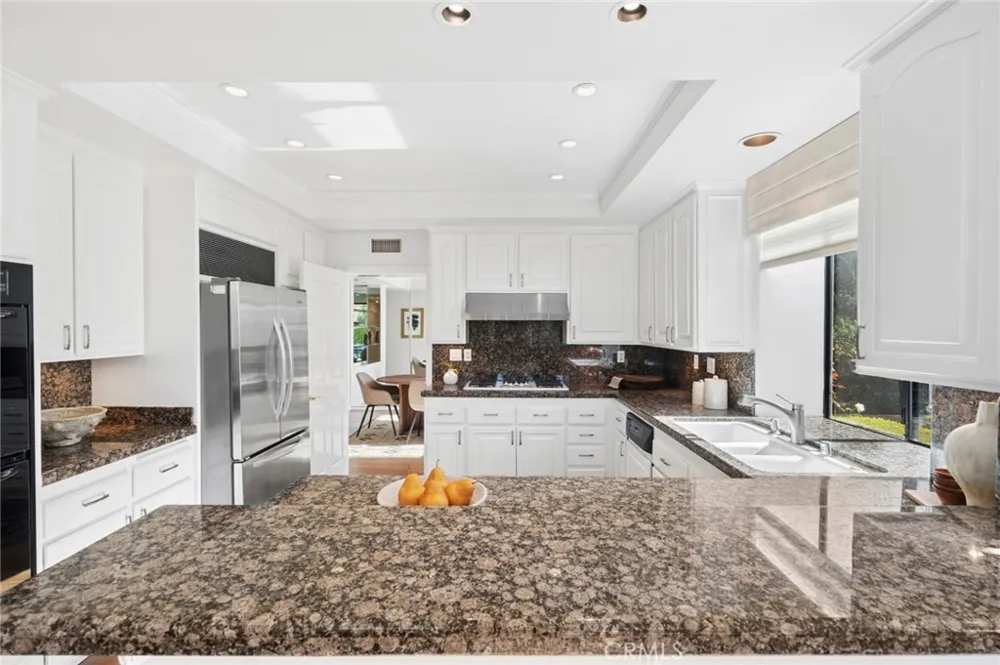 108 Ocean Vista Newport Beach, CA 92660