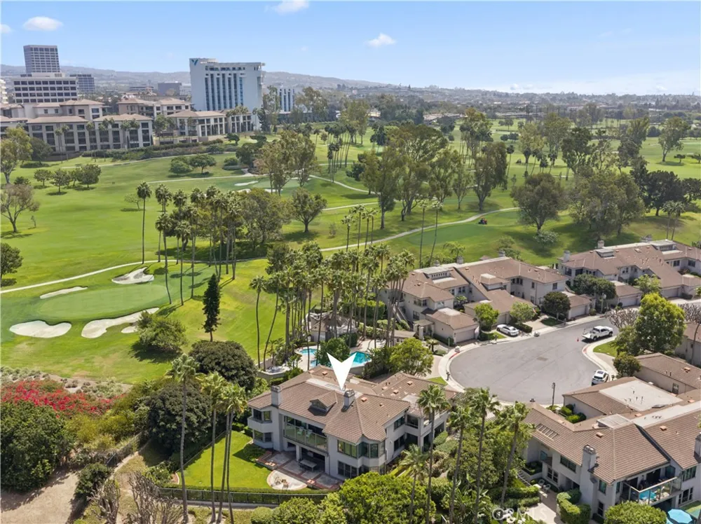 108 Ocean Vista Newport Beach, CA 92660